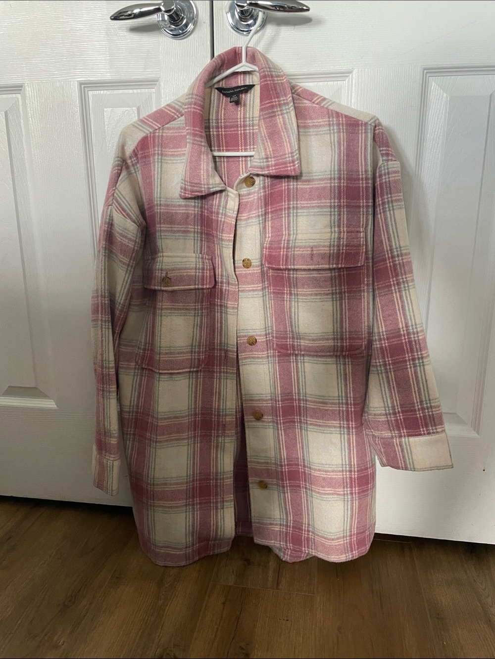 Women’s Plaid Utility Shacket Jacket in Pink and Cream